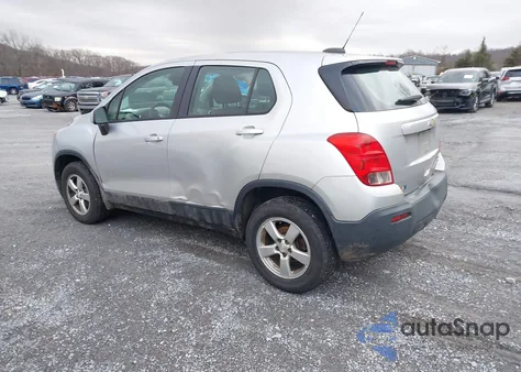 2016 Chevrolet Trax 1Ls z USA, uszkodzony, nr VIN KL7CJNSB9GB742804